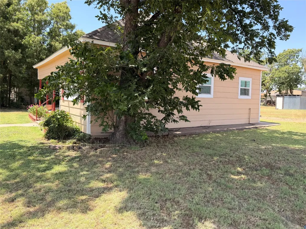 200 S Avenue C Haskell TX 79521