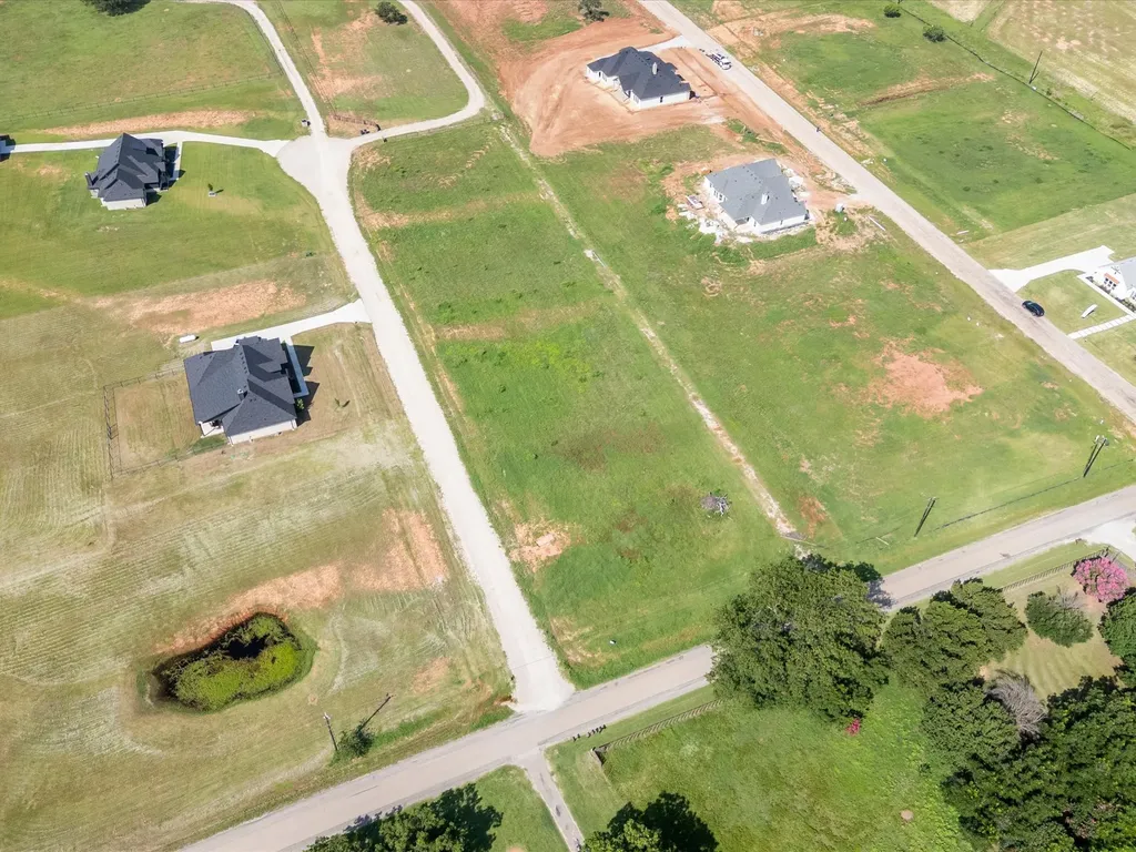 100 Eagle Rock Court Weatherford TX 76087