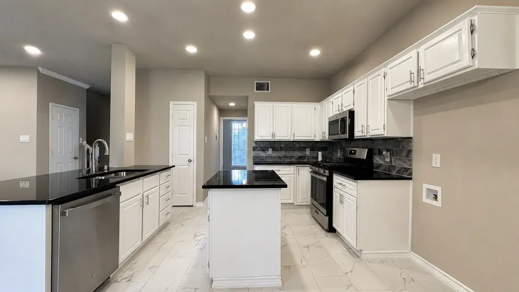 7606 Glenstone Street Rowlett TX 75089