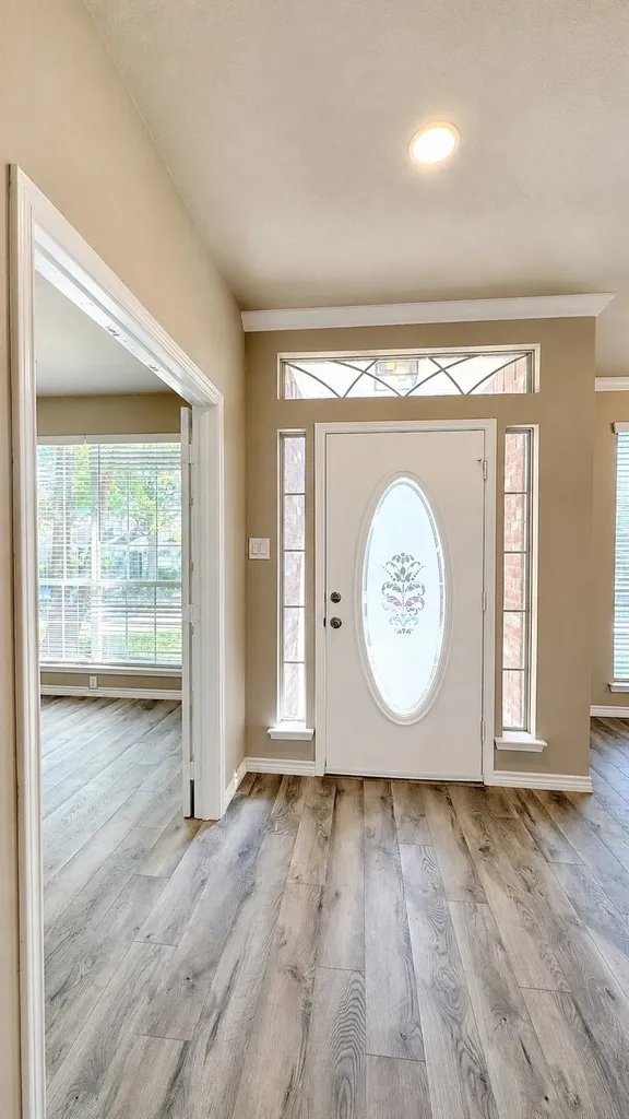 7606 Glenstone Street Rowlett TX 75089