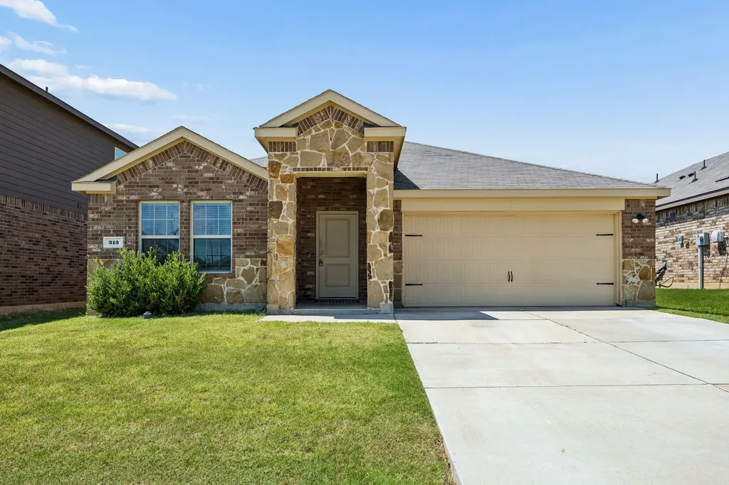 313 Samuel Street Denton TX 76207