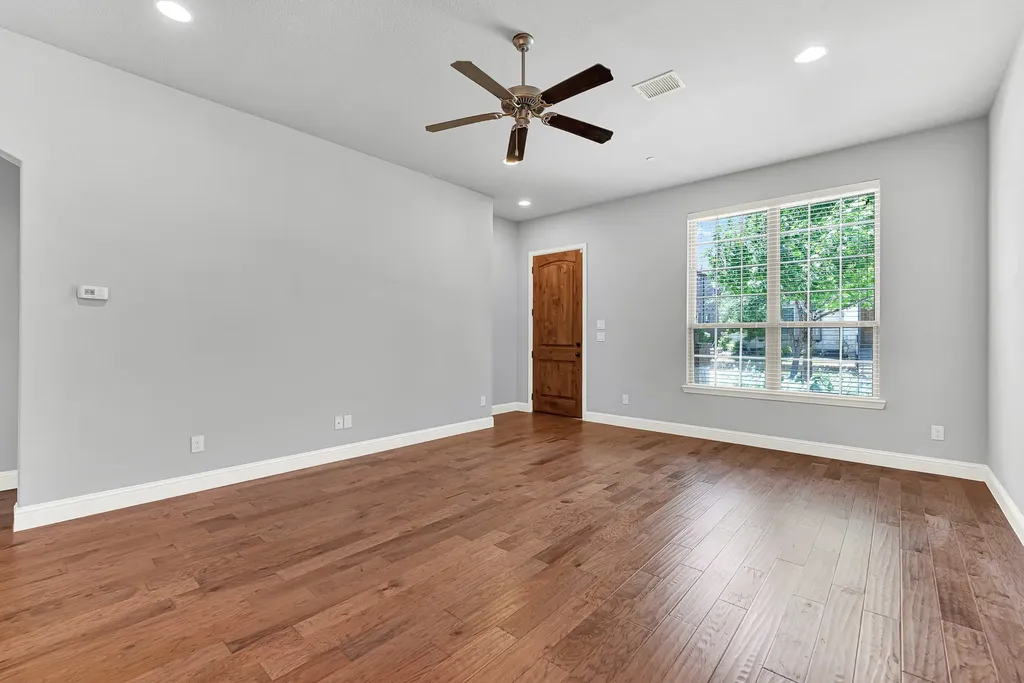 4666 Dozier Road Carrollton TX 75010