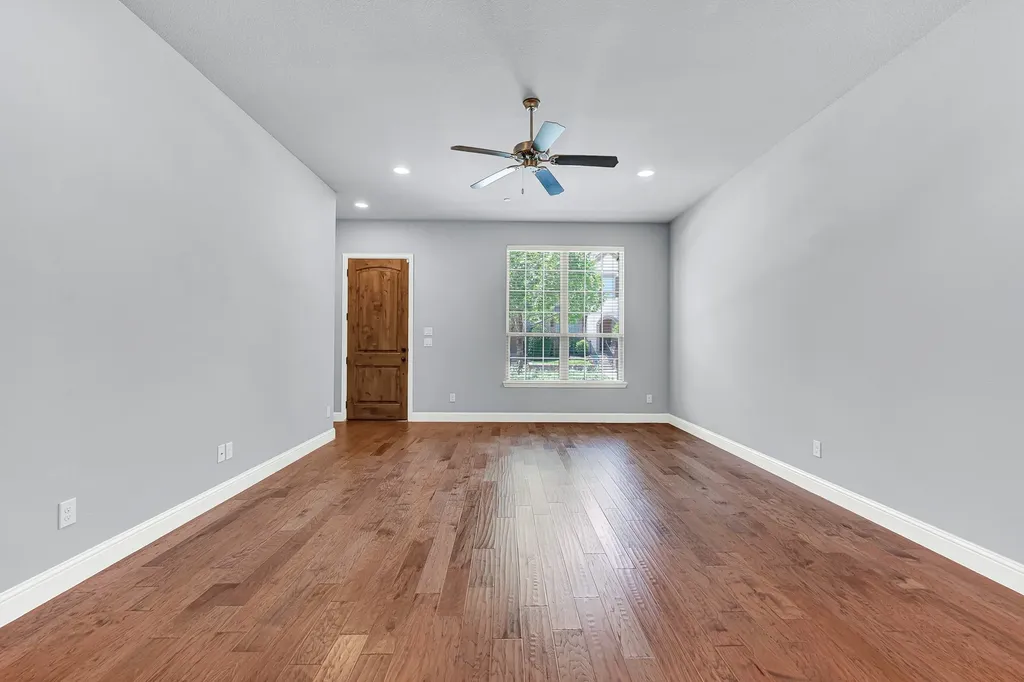 4666 Dozier Road Carrollton TX 75010