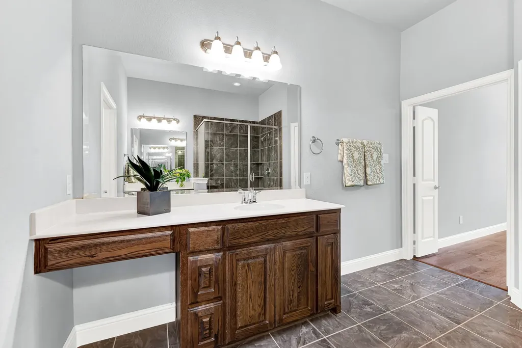 4666 Dozier Road Carrollton TX 75010