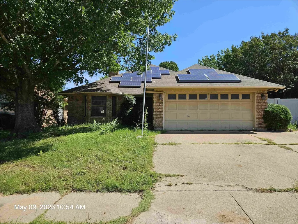 5817 Fox Hunt Drive Arlington TX 76017