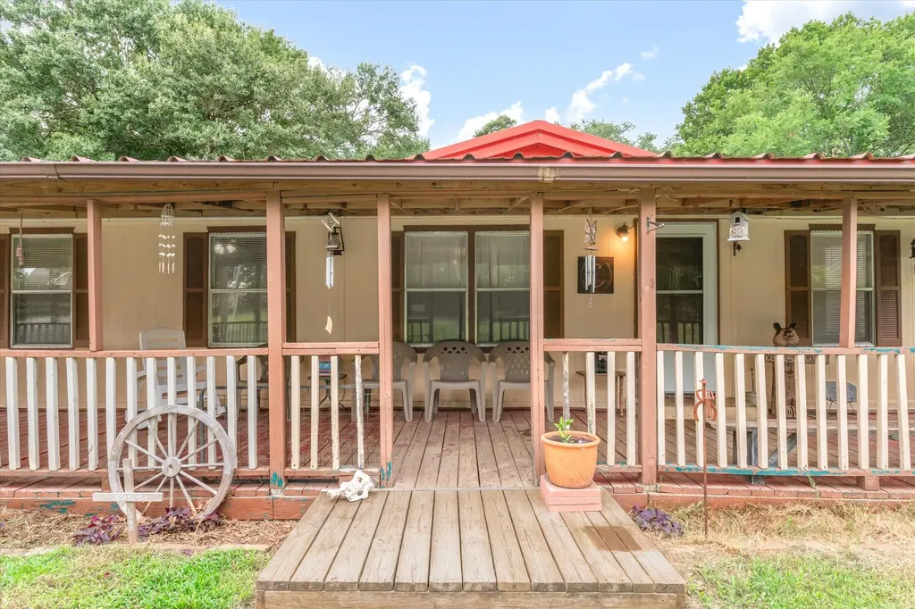 9556 County Road 2400 Quinlan TX 75474