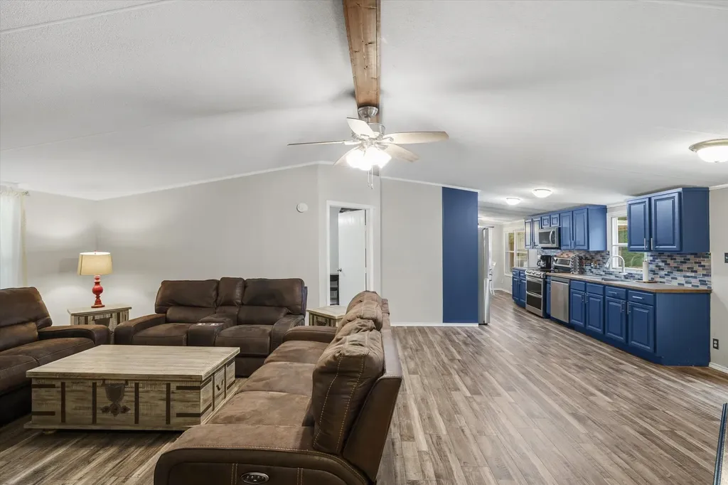9556 County Road 2400 Quinlan TX 75474