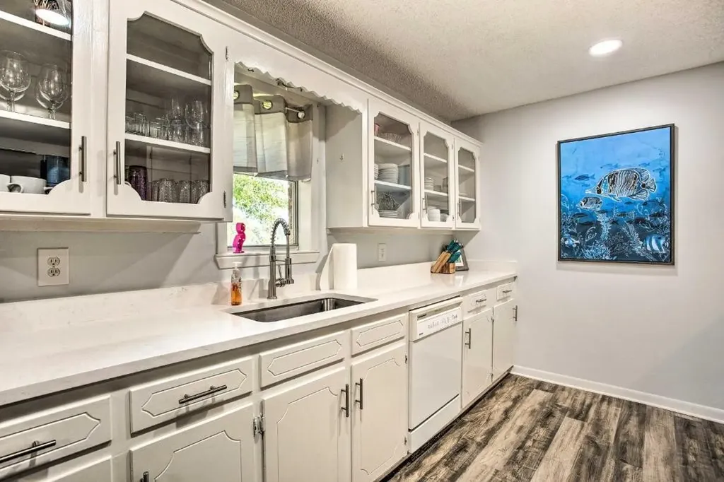 108 Camino Robles Street Gun Barrel City TX 75156