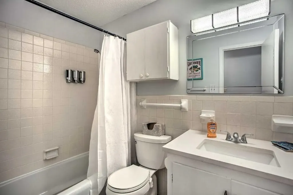 108 Camino Robles Street Gun Barrel City TX 75156