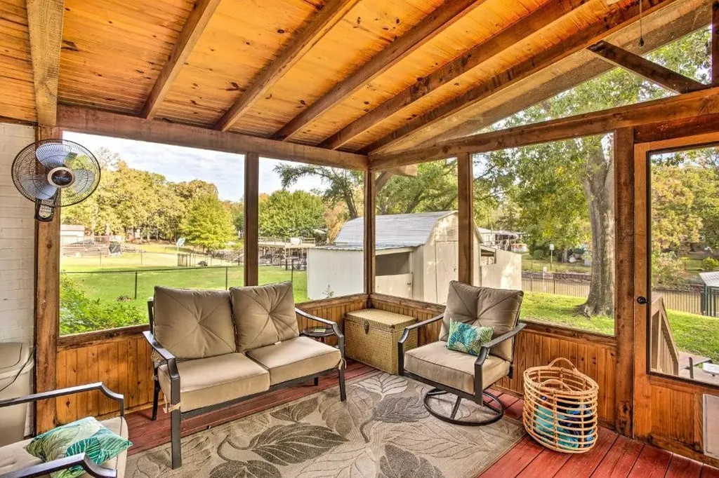 108 Camino Robles Street Gun Barrel City TX 75156