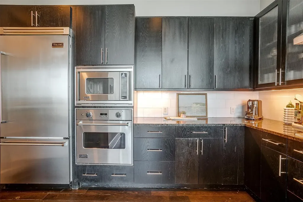 1301 Throckmorton Street Fort Worth TX 76102