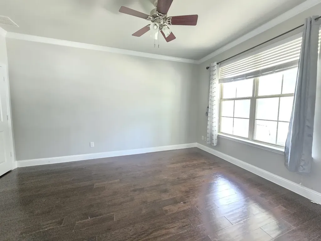 8704 Mccutchins Drive Mckinney TX 75070