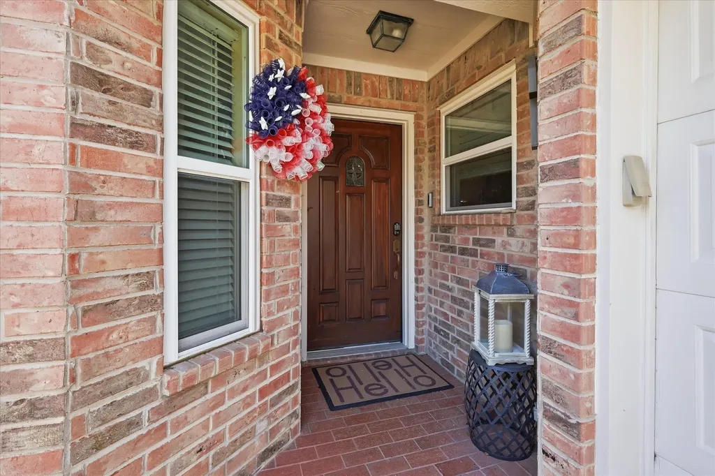 1506 Fiori Way Euless TX 76039