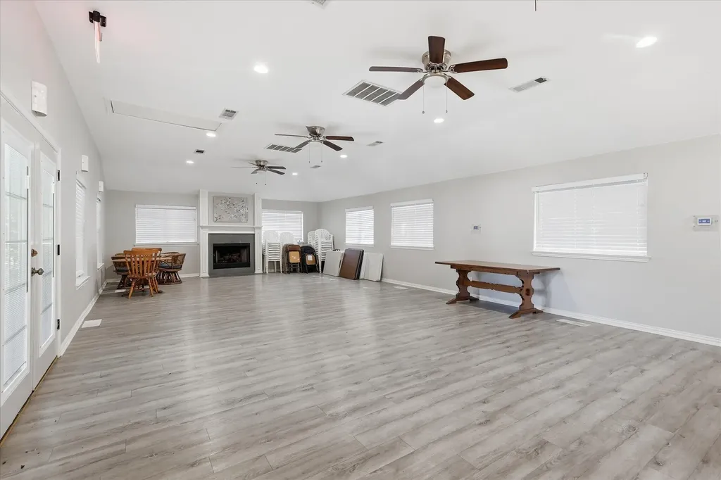 1506 Fiori Way Euless TX 76039