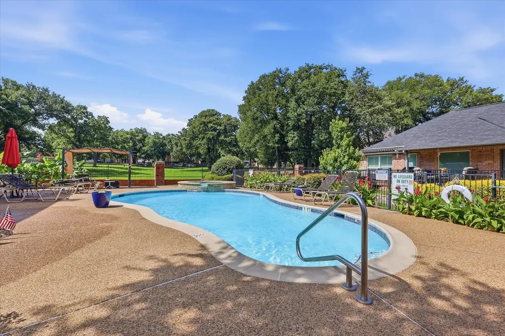 1506 Fiori Way Euless TX 76039