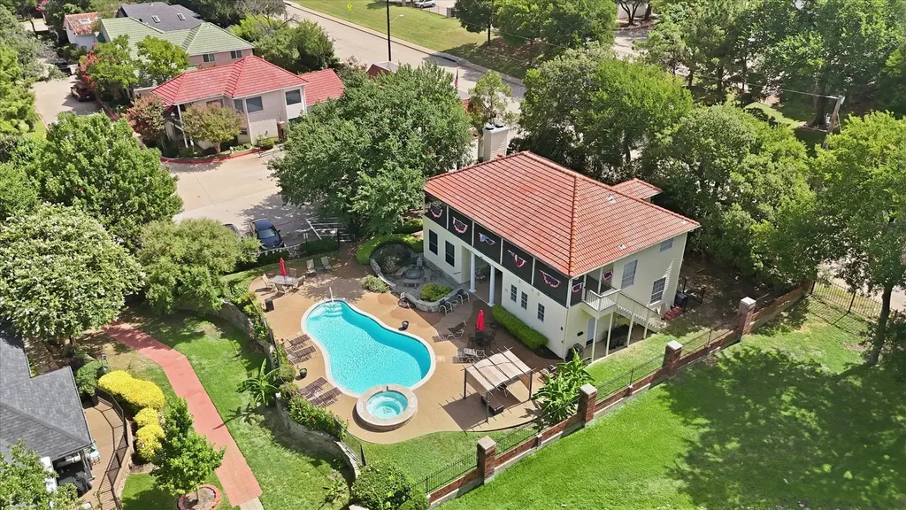 1506 Fiori Way Euless TX 76039