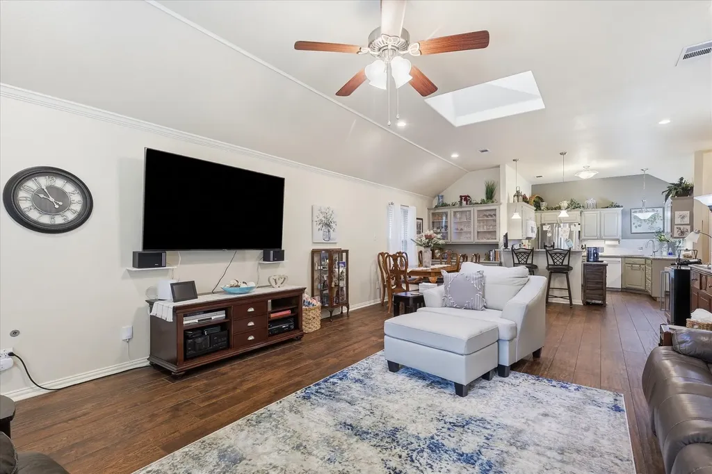 1506 Fiori Way Euless TX 76039