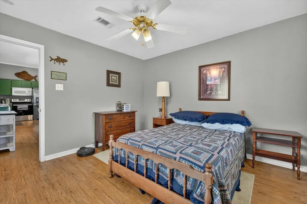 2340 County Road 152 Purmela TX 76566