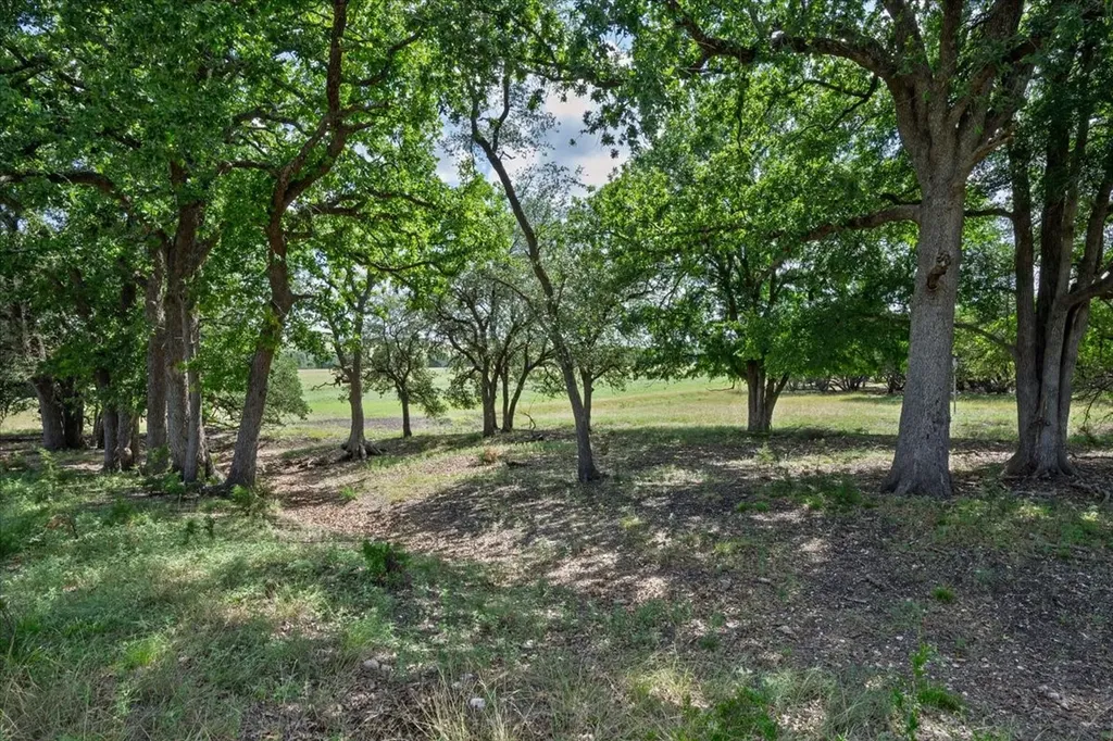 2340 County Road 152 Purmela TX 76566