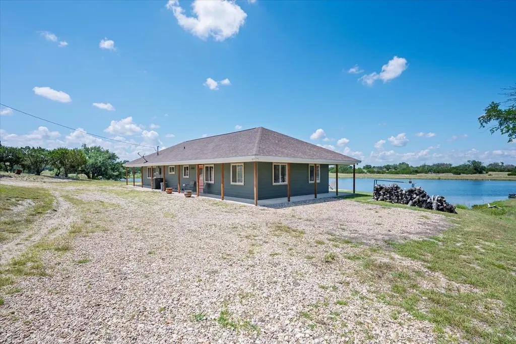 2340 County Road 152 Purmela TX 76566