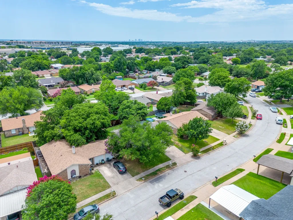 6528 High Meadow Court Watauga TX 76148