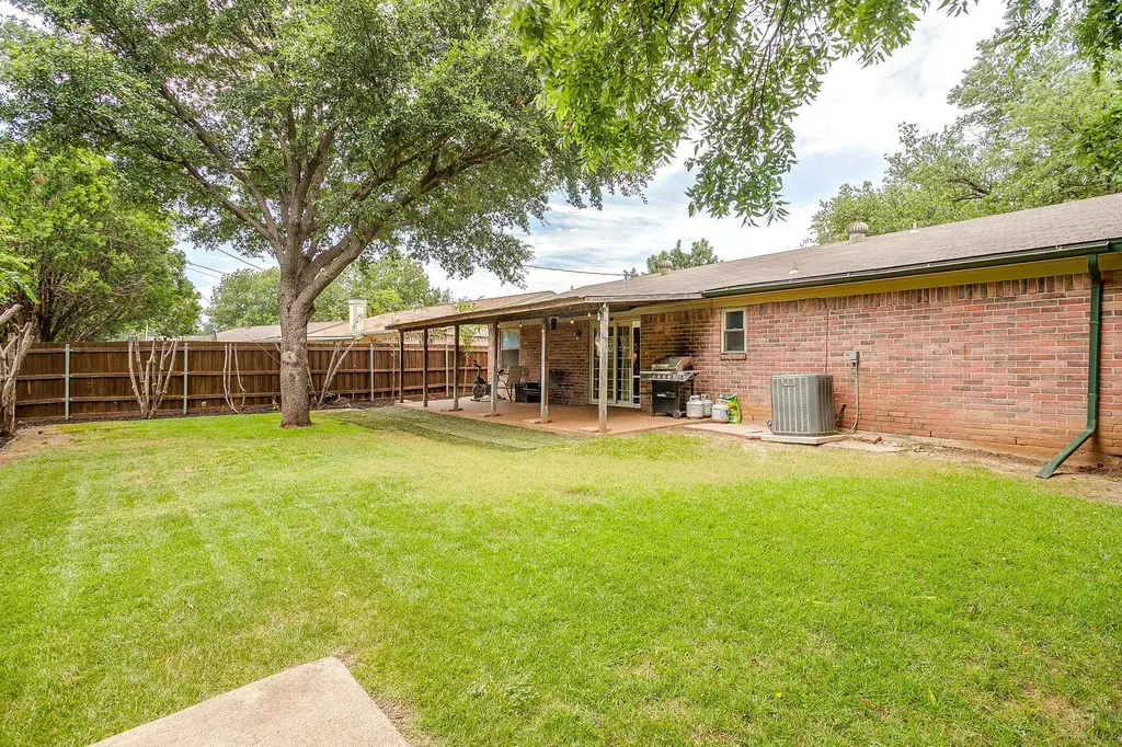 6528 High Meadow Court Watauga TX 76148