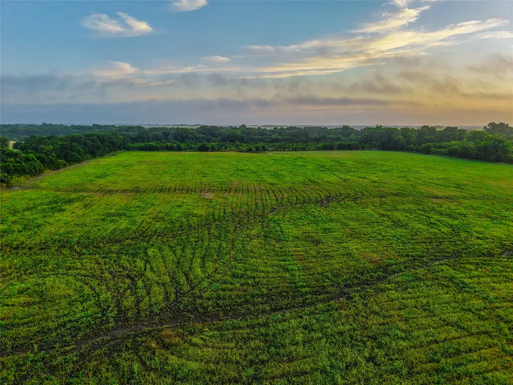 524 County Road 453 Troy TX 76579