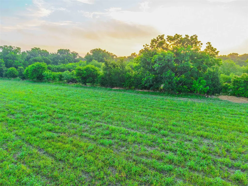 524 County Road 453 Troy TX 76579