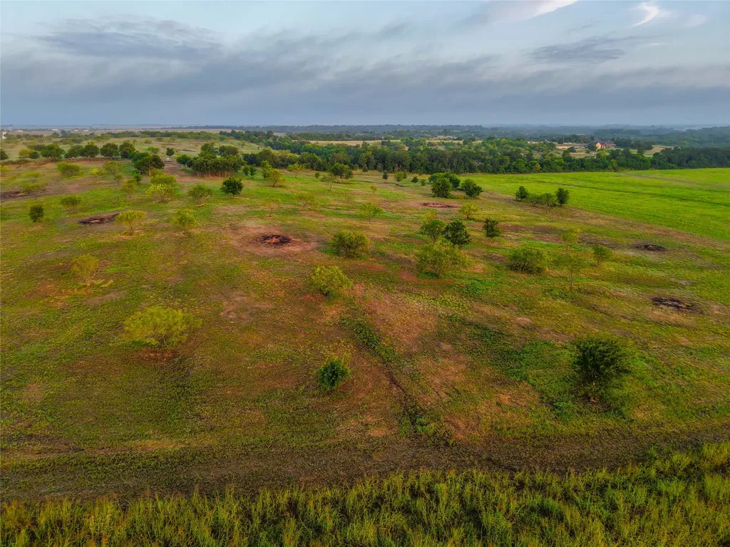 524 County Road 453 Troy TX 76579