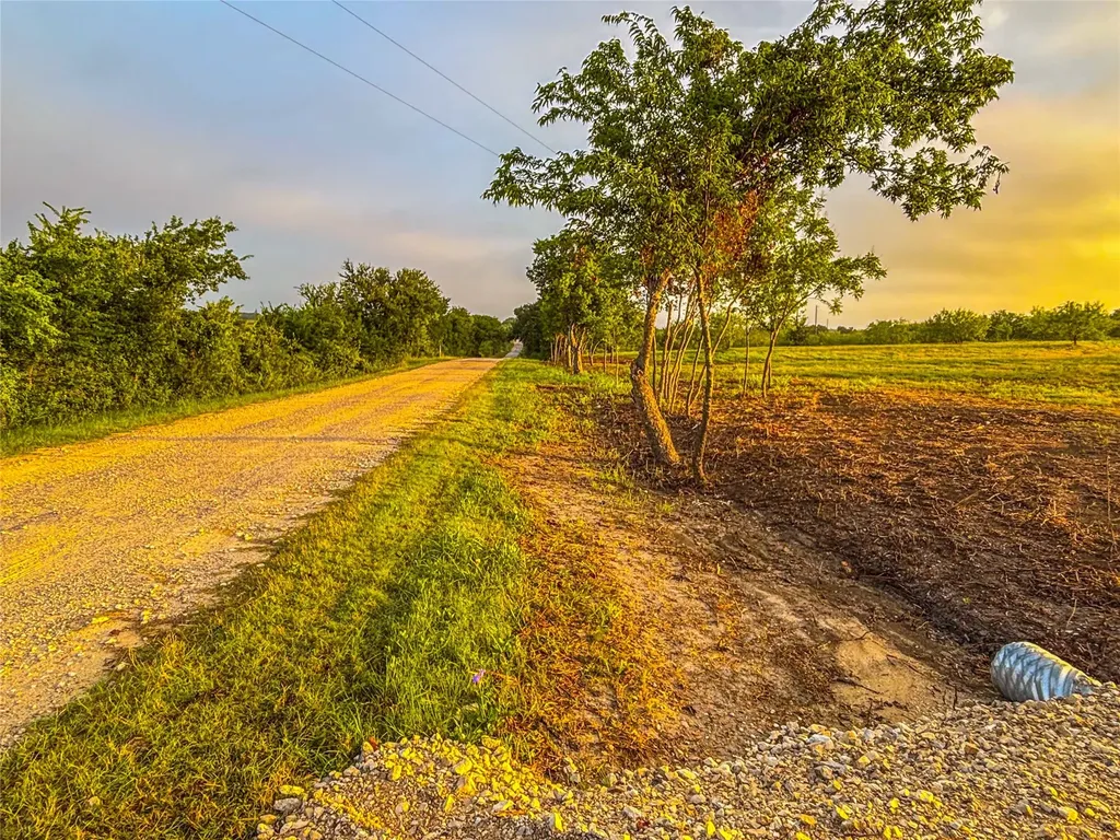 524 County Road 453 Troy TX 76579