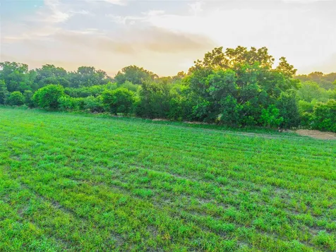 524 County Road 453 Troy TX 76579