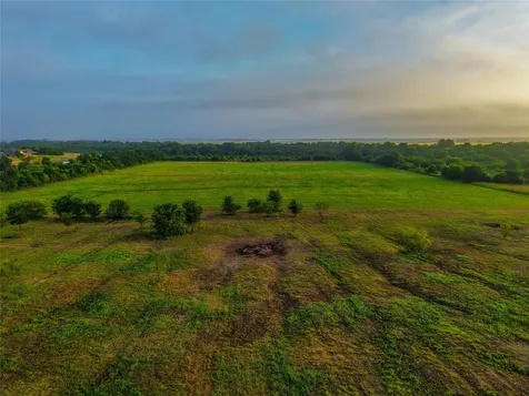524 County Road 453 Troy TX 76579