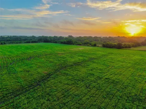 524 County Road 453 Troy TX 76579