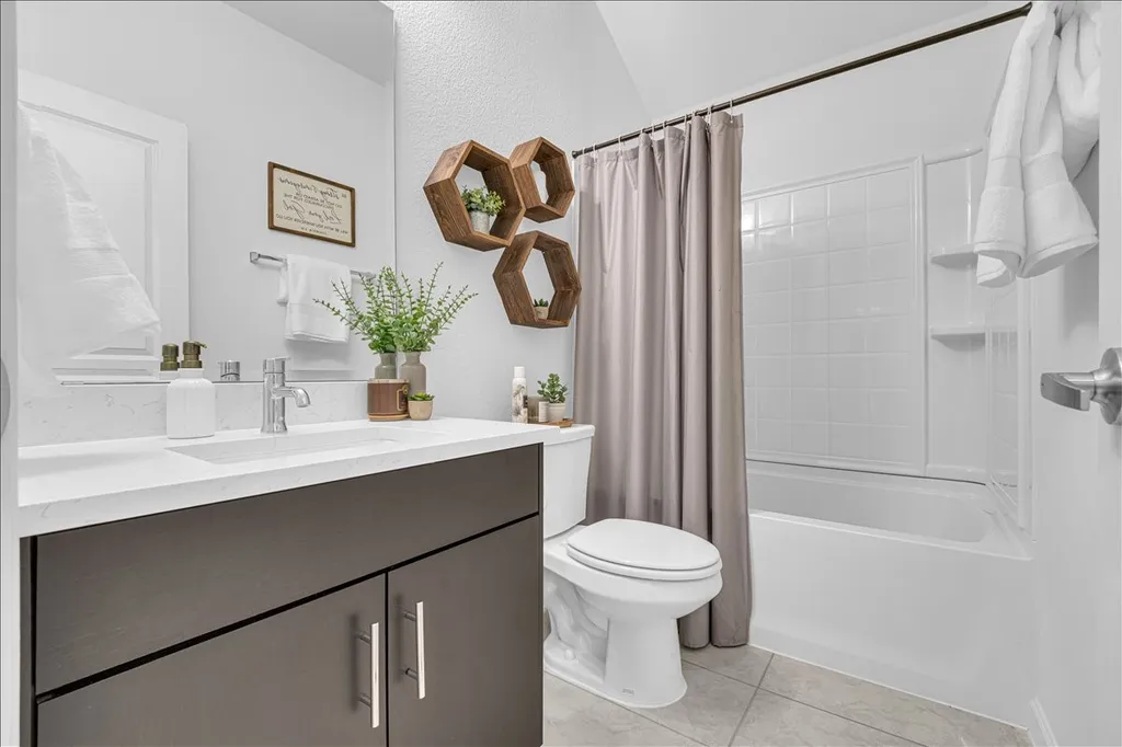 317 Rock Sparrow Lane Alvarado TX 76009