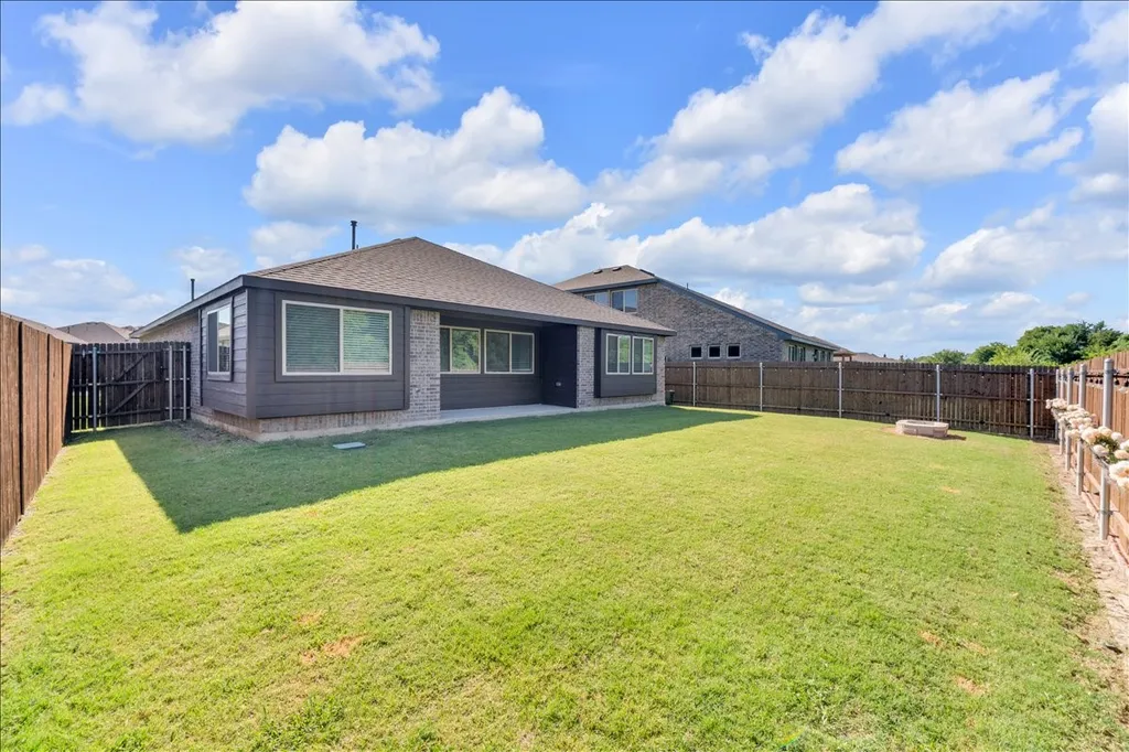 317 Rock Sparrow Lane Alvarado TX 76009