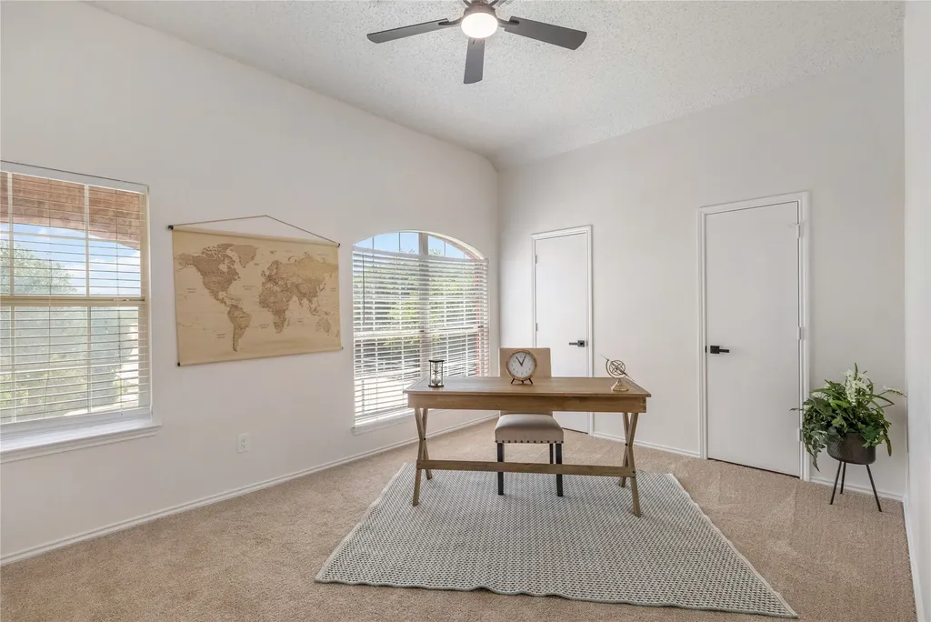 7812 Tanbark Lane Arlington TX 76001