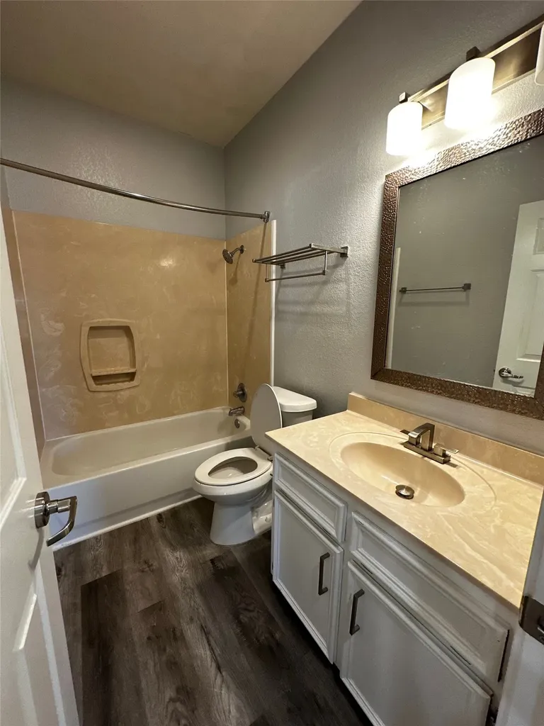 1500 James Avenue Waco TX 76706