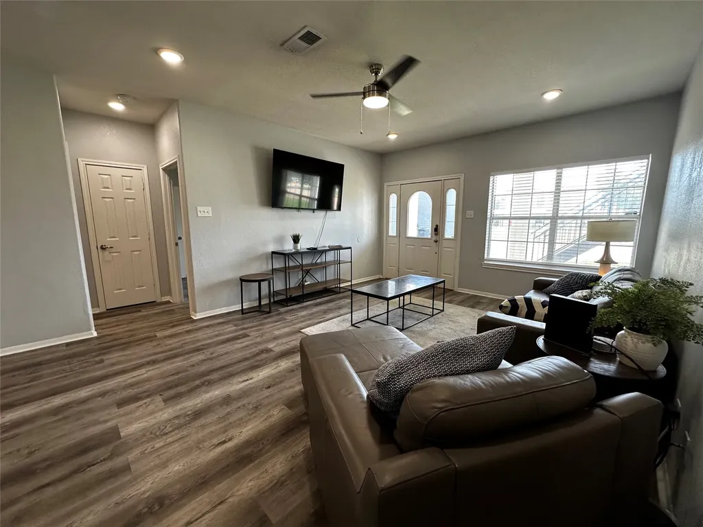 1500 James Avenue Waco TX 76706