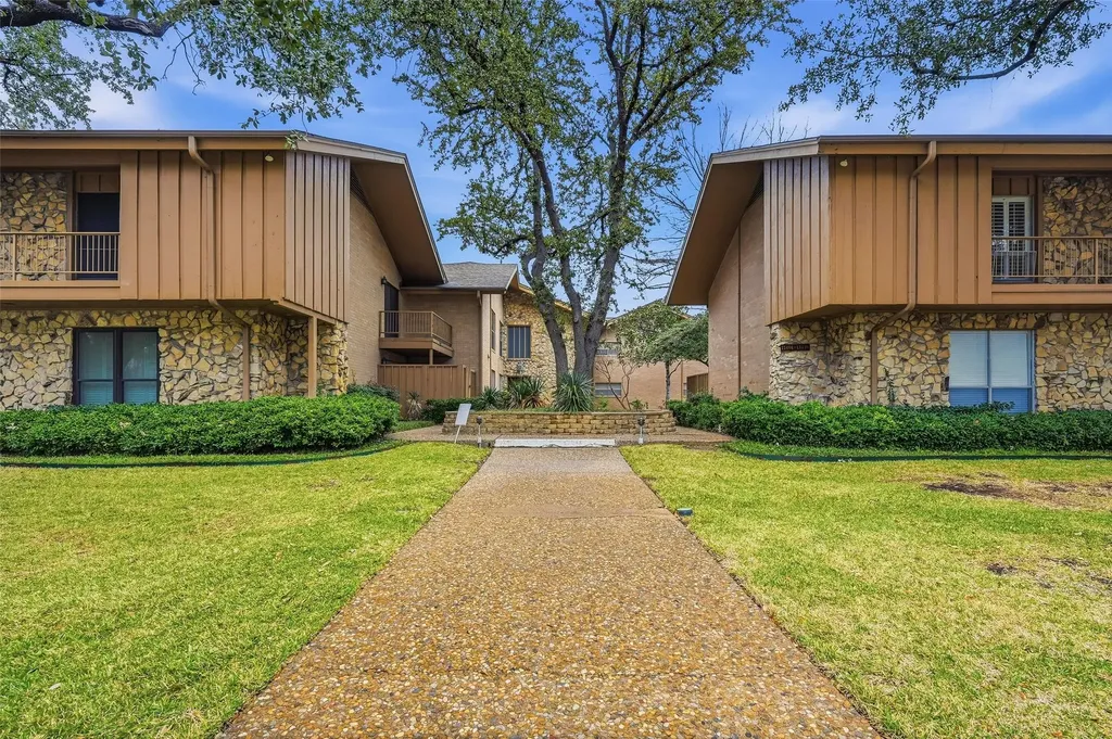 11410 Park Central Place Dallas TX 75230