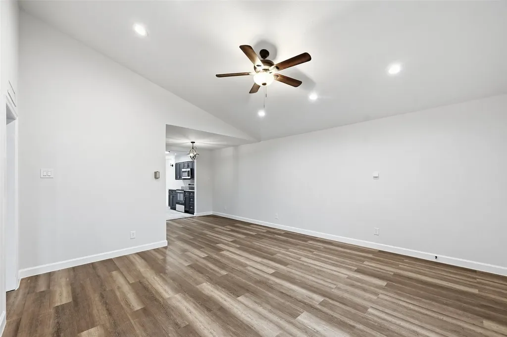 11410 Park Central Place Dallas TX 75230