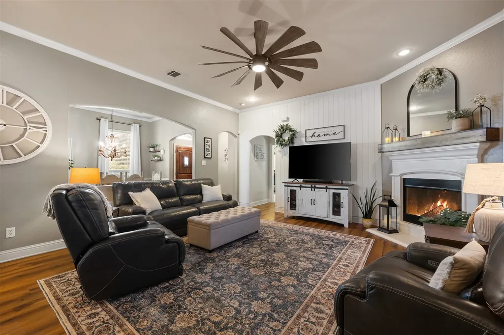 5200 Medallion Court Midlothian TX 76065