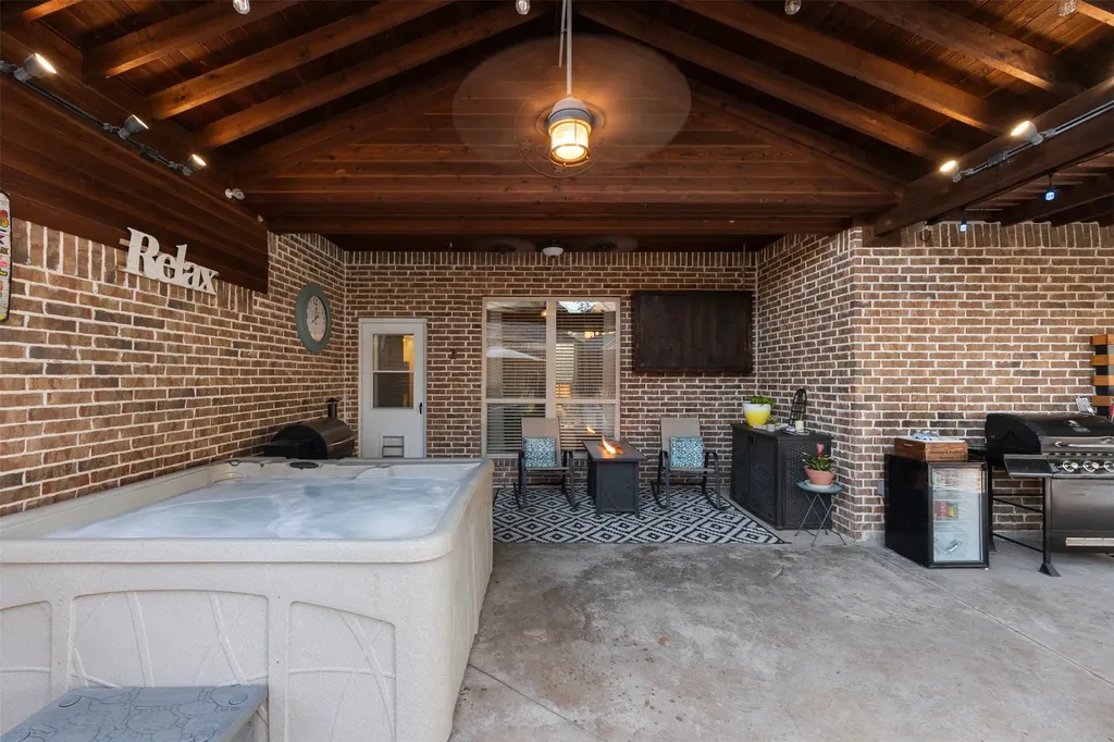 5200 Medallion Court Midlothian TX 76065