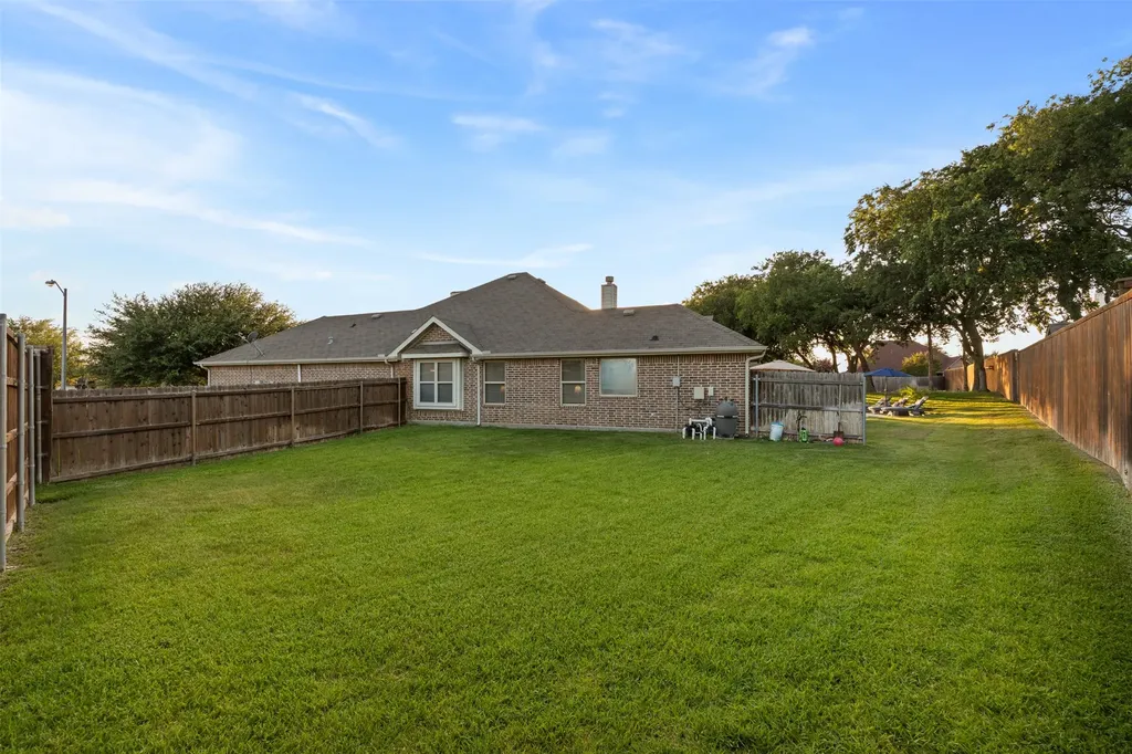 5200 Medallion Court Midlothian TX 76065