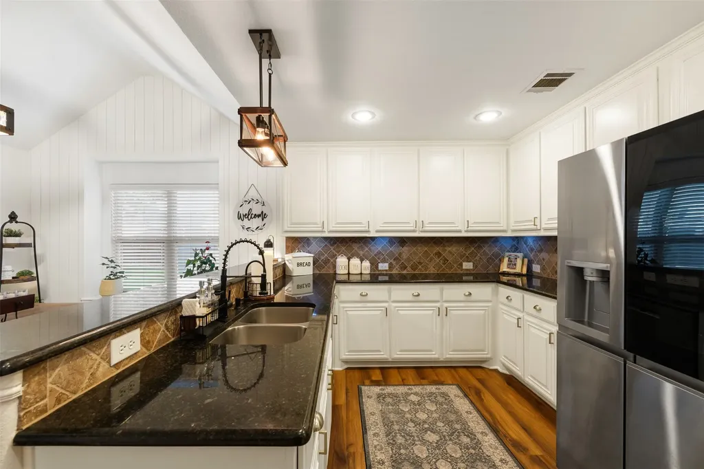 5200 Medallion Court Midlothian TX 76065