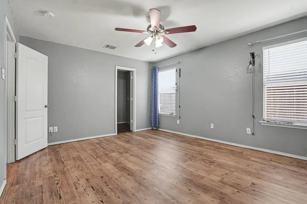 242 Turning Tree Road Wilmer TX 75172