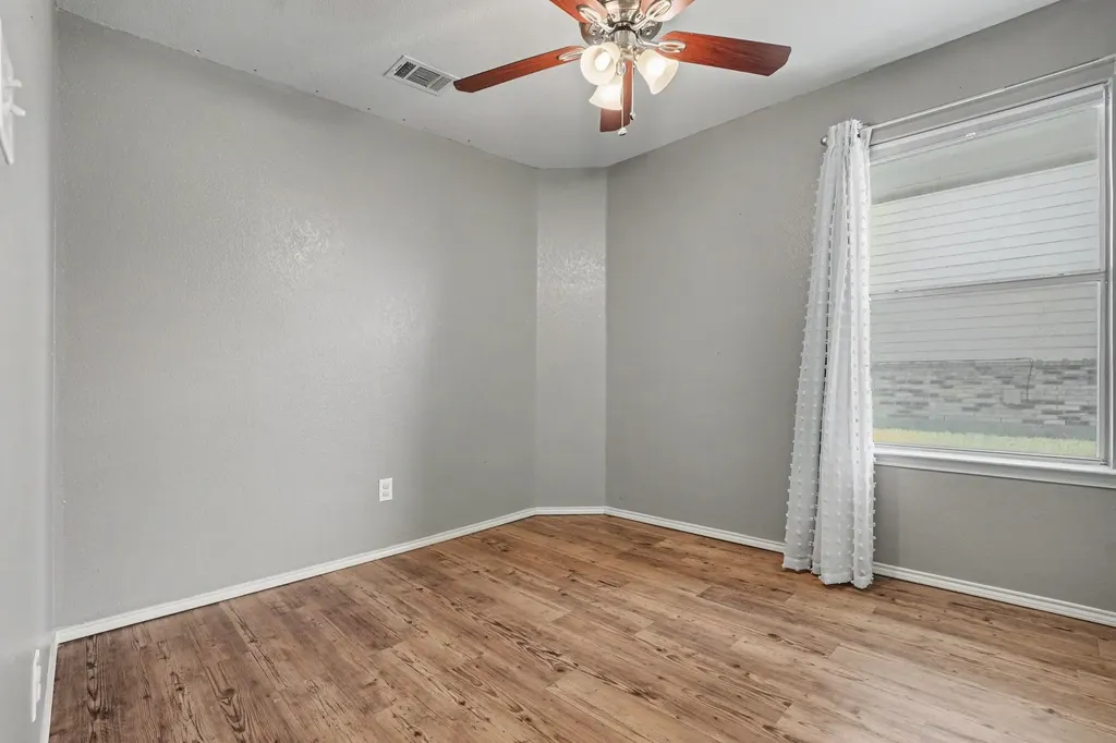 242 Turning Tree Road Wilmer TX 75172