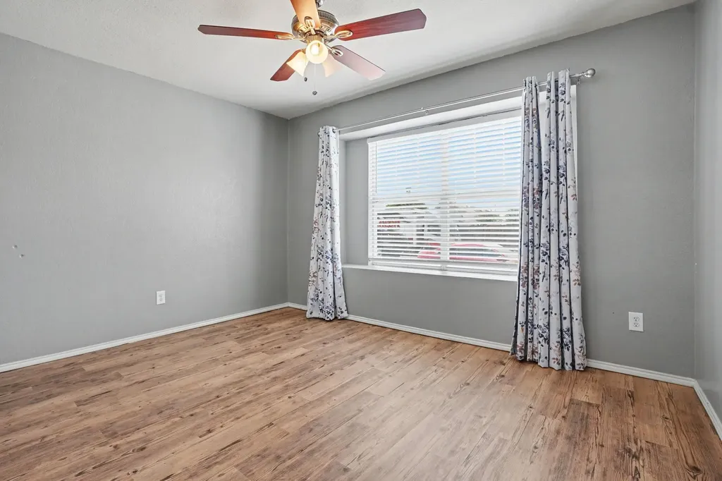 242 Turning Tree Road Wilmer TX 75172
