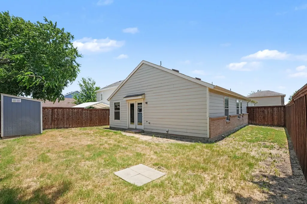 242 Turning Tree Road Wilmer TX 75172