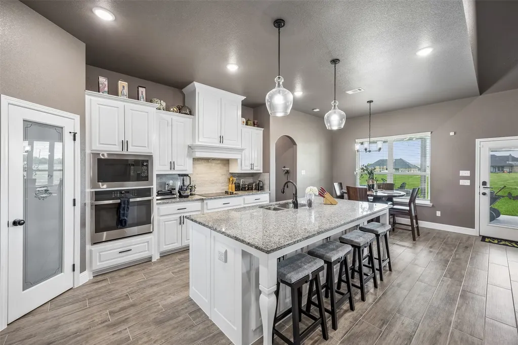 2000 Donna Court Reno TX 76020