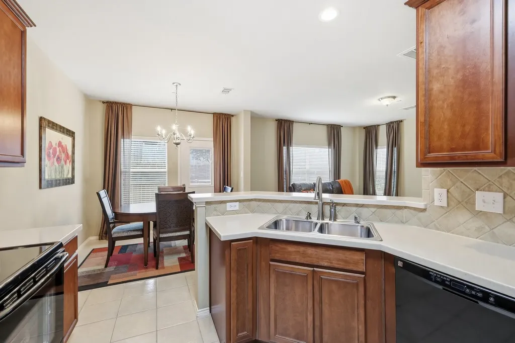 3236 Tarrant Lane Plano TX 75025